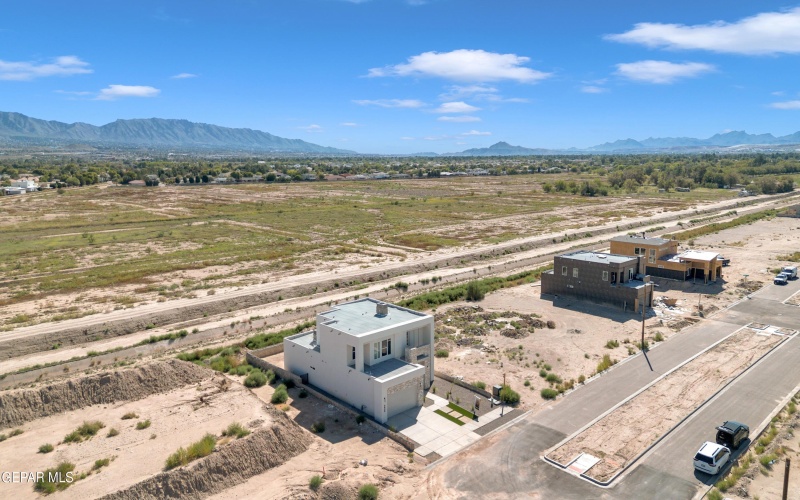 6020 MOHEGAN SUN Street, El Paso, TX 79932, 4 Bedrooms Bedrooms, ,3 BathroomsBathrooms,Residential,For Sale,6020 MOHEGAN SUN Street,0,932508