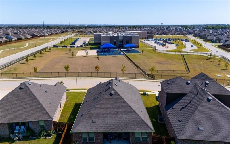 9913 Autumn Leaves Lane, Aubrey, TX 76227, 3 Habitaciones Habitaciones , ,2 BañosBaños,Residential,En Venta,9913 Autumn Leaves Lane,0,21089037