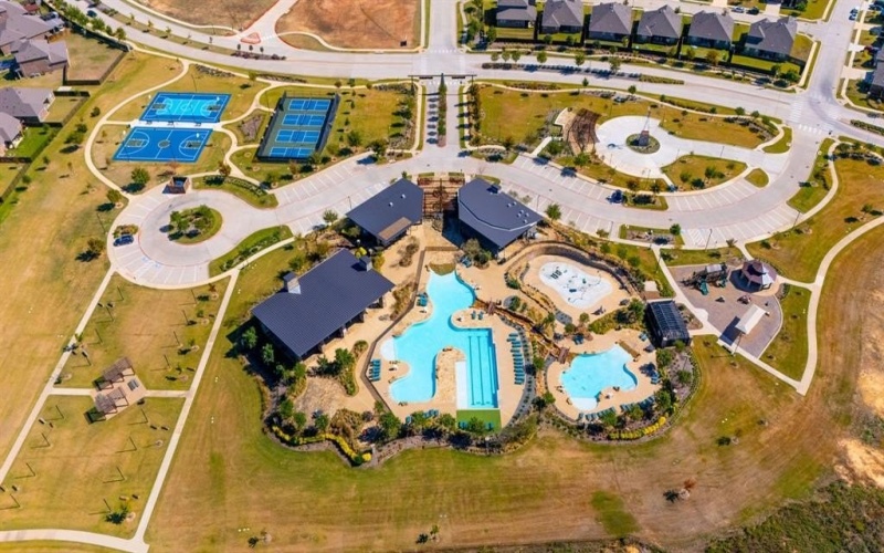 9913 Autumn Leaves Lane, Aubrey, TX 76227, 3 Habitaciones Habitaciones , ,2 BañosBaños,Residential,En Venta,9913 Autumn Leaves Lane,0,21089037
