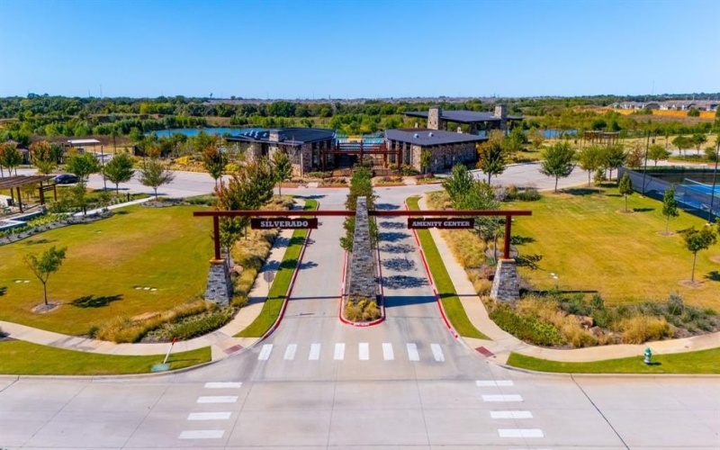 9913 Autumn Leaves Lane, Aubrey, TX 76227, 3 Habitaciones Habitaciones , ,2 BañosBaños,Residential,En Venta,9913 Autumn Leaves Lane,0,21089037
