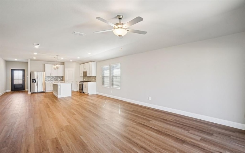 401 Loch Drive, Sherman, TX 75092, 3 Habitaciones Habitaciones , ,2 BañosBaños,Residential,En Venta,401 Loch Drive,0,21084788