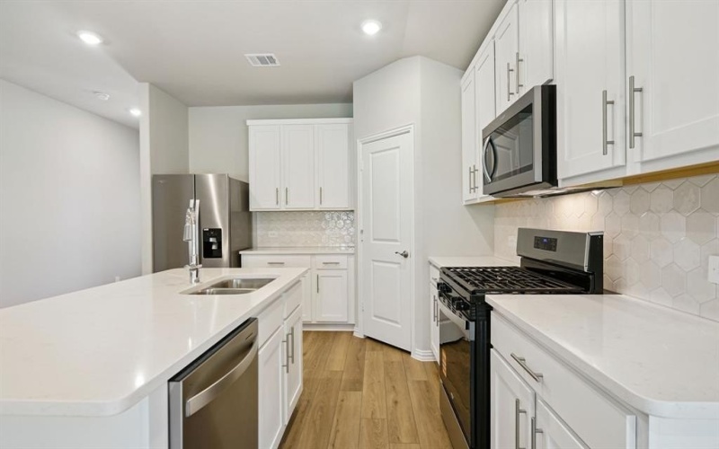 821 Sunflower Road, Lavon, TX 75166, 3 Habitaciones Habitaciones , ,2 BañosBaños,Residential,En Venta,821 Sunflower Road,0,21084804