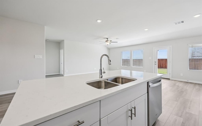 812 Wisteria Lane, Lavon, TX 75166, 3 Bedrooms Bedrooms, ,2 BathroomsBathrooms,Residential,For Sale,812 Wisteria Lane,0,21084874