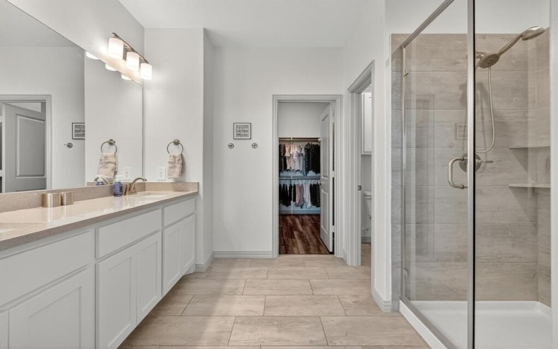 1318 Island Vista Drive, Arlington, TX 76005, 3 Bedrooms Bedrooms, ,3 BathroomsBathrooms,Residential,For Sale,1318 Island Vista Drive,0,21085643