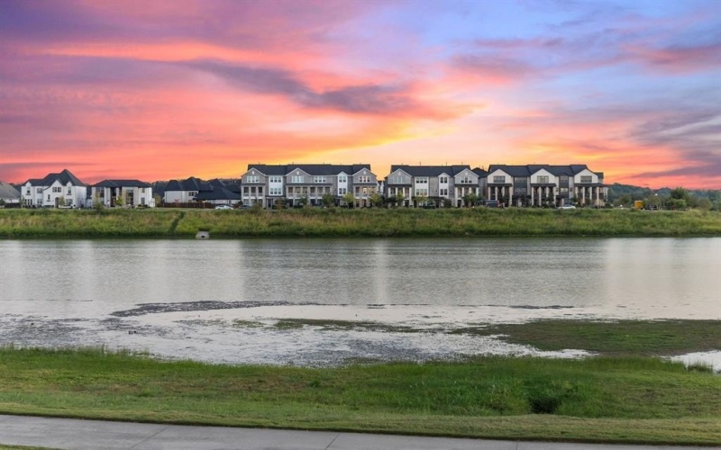 1318 Island Vista Drive, Arlington, TX 76005, 3 Bedrooms Bedrooms, ,3 BathroomsBathrooms,Residential,For Sale,1318 Island Vista Drive,0,21085643