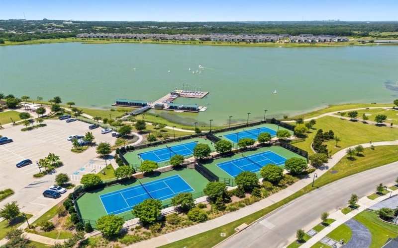 1318 Island Vista Drive, Arlington, TX 76005, 3 Bedrooms Bedrooms, ,3 BathroomsBathrooms,Residential,For Sale,1318 Island Vista Drive,0,21085643