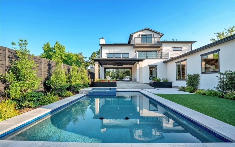 419 W Colorado Boulevard, Dallas, TX 75208, 4 Bedrooms Bedrooms, ,6 BathroomsBathrooms,Residential,For Sale,419 W Colorado Boulevard,0,21091369