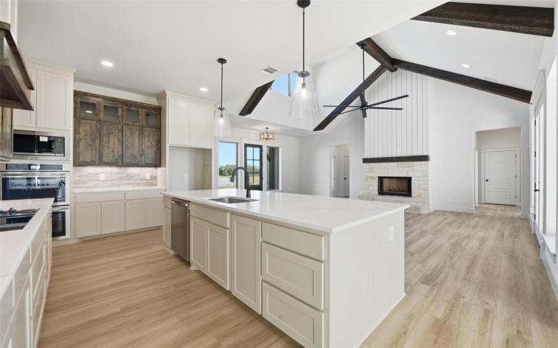 231 Sweetgrass Drive, Poolville, TX 76487, 4 Habitaciones Habitaciones , ,3 BañosBaños,Residential,En Venta,231 Sweetgrass Drive,0,21091543
