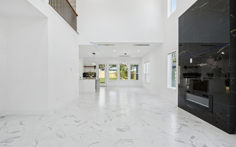 2811 Fernwood Avenue, Dallas, TX 75216, 4 Habitaciones Habitaciones , ,5 BañosBaños,Residential,En Venta,2811 Fernwood Avenue,0,21092688