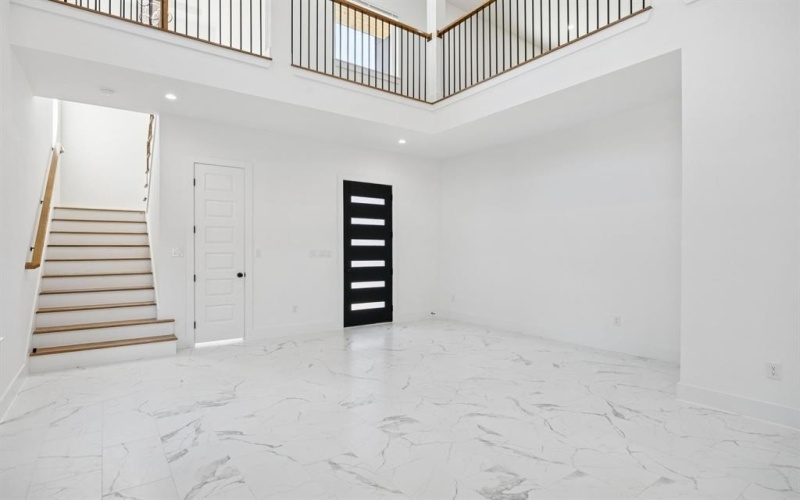 2811 Fernwood Avenue, Dallas, TX 75216, 4 Habitaciones Habitaciones , ,5 BañosBaños,Residential,En Venta,2811 Fernwood Avenue,0,21092688