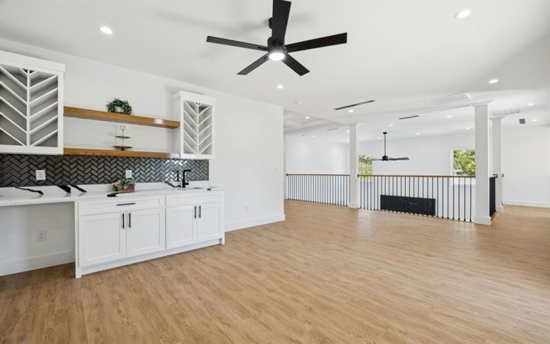 2811 Fernwood Avenue, Dallas, TX 75216, 4 Habitaciones Habitaciones , ,5 BañosBaños,Residential,En Venta,2811 Fernwood Avenue,0,21092688