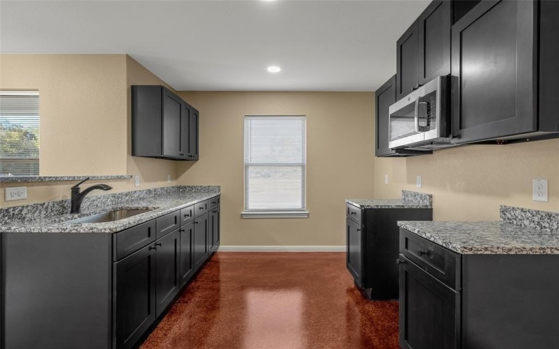 306 Lorraine Drive, Waco, TX 76707, 6 Bedrooms Bedrooms, ,5 BathroomsBathrooms,Residential Multi Family,For Sale,306 Lorraine Drive,0,21092737