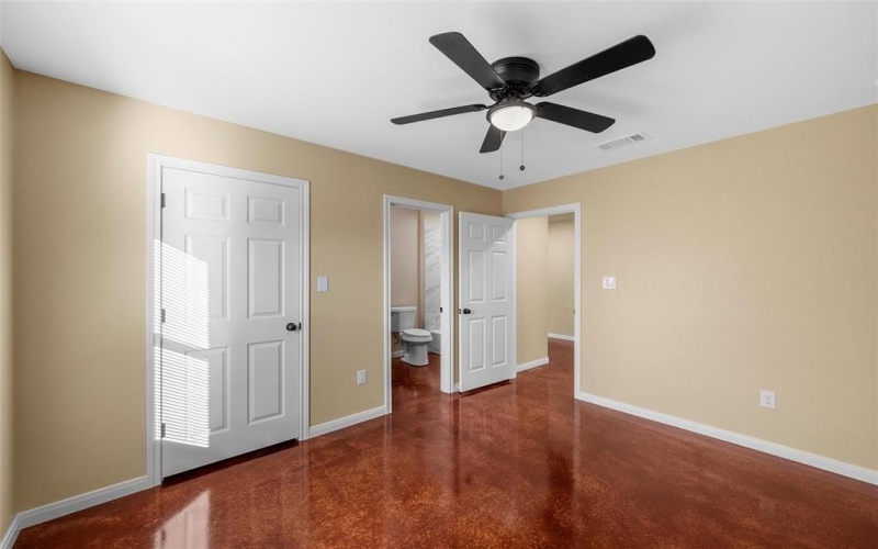 306 Lorraine Drive, Waco, TX 76707, 6 Bedrooms Bedrooms, ,5 BathroomsBathrooms,Residential Multi Family,For Sale,306 Lorraine Drive,0,21092737