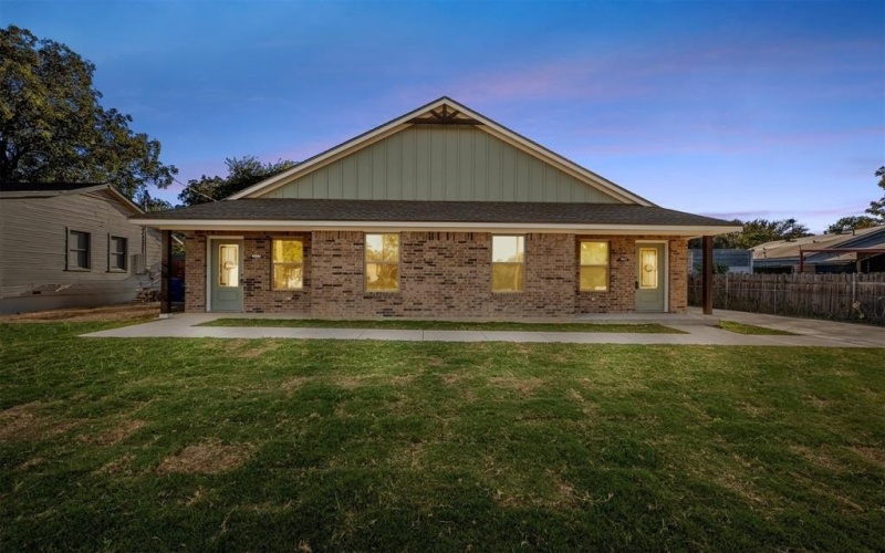 306 Lorraine Drive, Waco, TX 76707, 6 Bedrooms Bedrooms, ,5 BathroomsBathrooms,Residential Multi Family,For Sale,306 Lorraine Drive,0,21092737