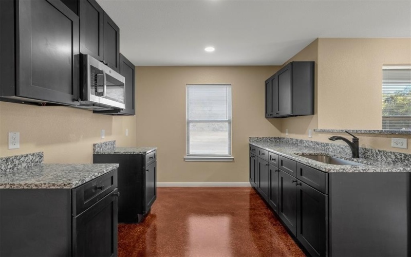 306 Lorraine Drive, Waco, TX 76707, 6 Bedrooms Bedrooms, ,5 BathroomsBathrooms,Residential Multi Family,For Sale,306 Lorraine Drive,0,21092737