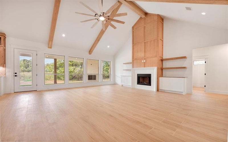 2013 Forest Bridge Drive, Azle, TX 76020, 4 Bedrooms Bedrooms, ,2 BathroomsBathrooms,Residential,For Sale,2013 Forest Bridge Drive,0,21092964