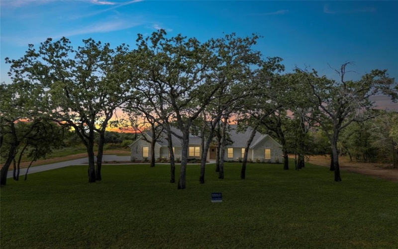 2013 Forest Bridge Drive, Azle, TX 76020, 4 Bedrooms Bedrooms, ,2 BathroomsBathrooms,Residential,For Sale,2013 Forest Bridge Drive,0,21092964