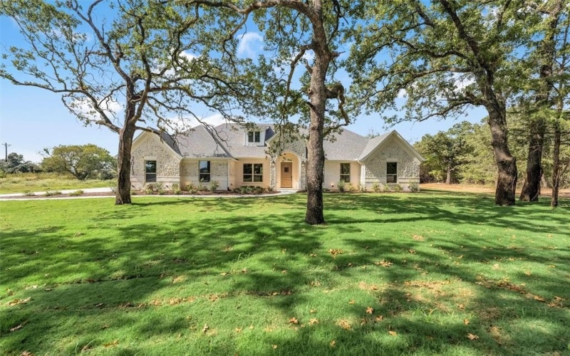 2013 Forest Bridge Drive, Azle, TX 76020, 4 Bedrooms Bedrooms, ,2 BathroomsBathrooms,Residential,For Sale,2013 Forest Bridge Drive,0,21092964