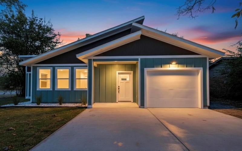 1020 S Lake Street, Cooper, TX 75432, 3 Habitaciones Habitaciones , ,2 BañosBaños,Residential,En Venta,1020 S Lake Street,0,21093080