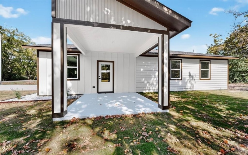 1111 SE First Street, Cooper, TX 75432, 3 Habitaciones Habitaciones , ,2 BañosBaños,Residential,En Venta,1111 SE First Street,0,21093106