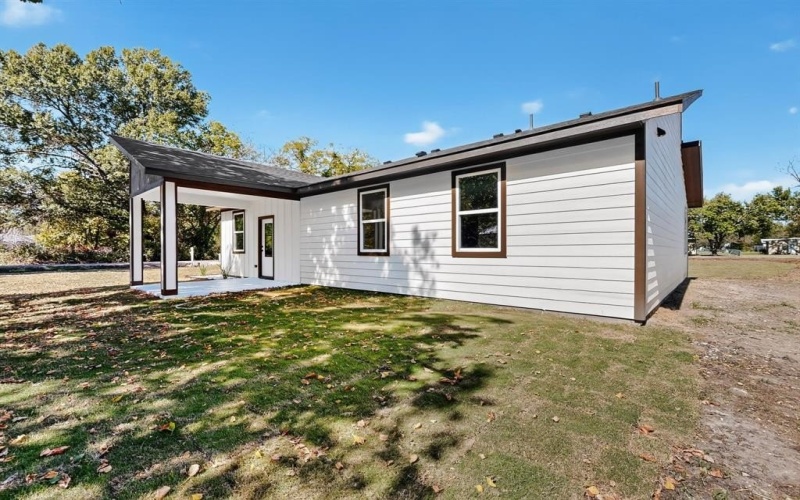 1111 SE First Street, Cooper, TX 75432, 3 Habitaciones Habitaciones , ,2 BañosBaños,Residential,En Venta,1111 SE First Street,0,21093106