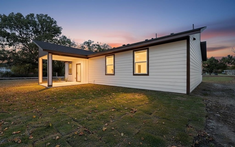 1111 SE First Street, Cooper, TX 75432, 3 Habitaciones Habitaciones , ,2 BañosBaños,Residential,En Venta,1111 SE First Street,0,21093106