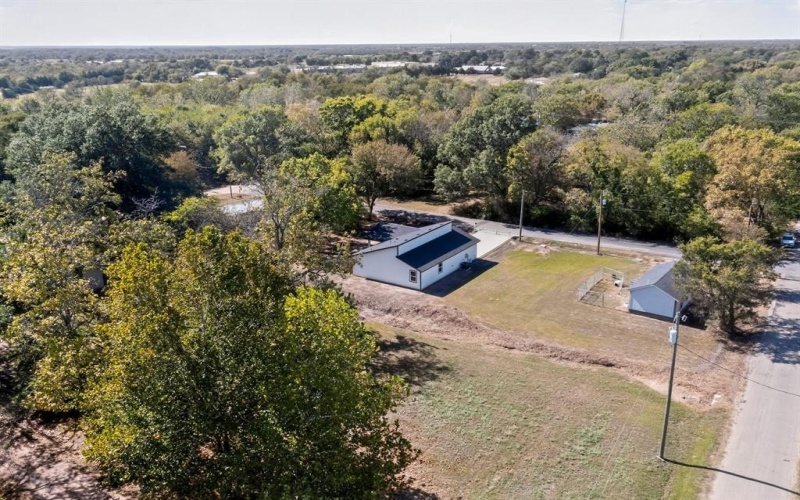 1111 SE First Street, Cooper, TX 75432, 3 Habitaciones Habitaciones , ,2 BañosBaños,Residential,En Venta,1111 SE First Street,0,21093106