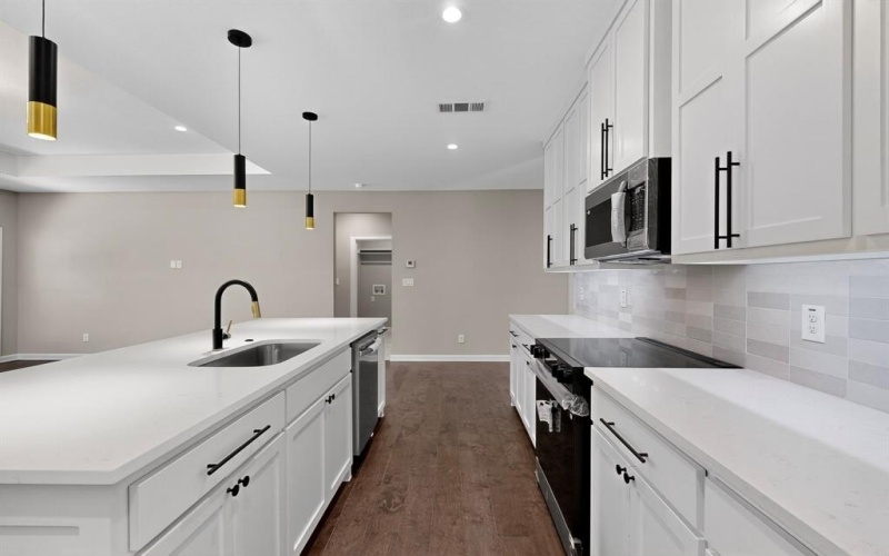 1111 SE First Street, Cooper, TX 75432, 3 Habitaciones Habitaciones , ,2 BañosBaños,Residential,En Venta,1111 SE First Street,0,21093106
