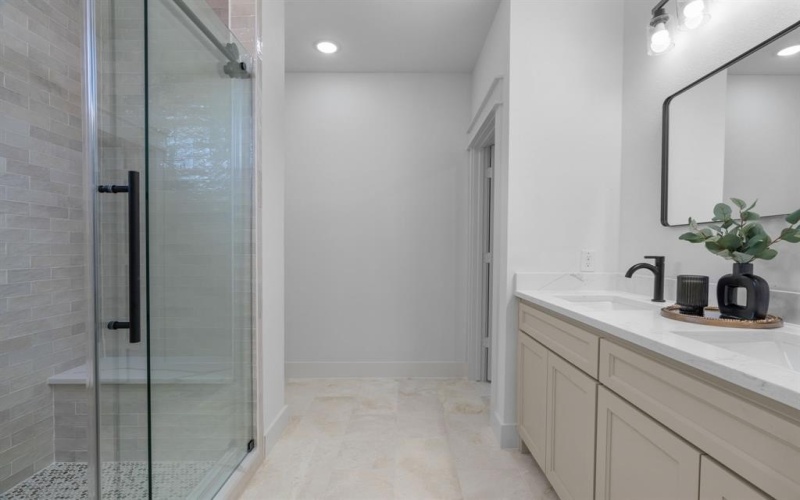 8811 Silver Creek Road, White Settlement, TX 76108, 4 Bedrooms Bedrooms, ,2 BathroomsBathrooms,Residential,For Sale,8811 Silver Creek Road,0,21093126