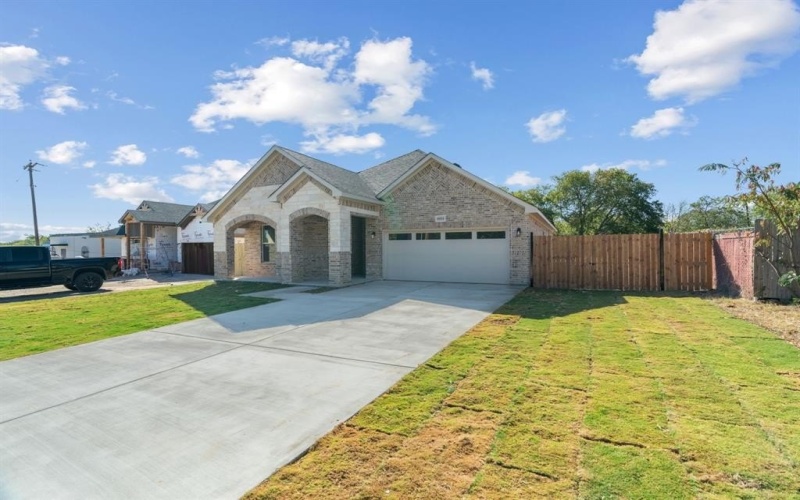 8811 Silver Creek Road, White Settlement, TX 76108, 4 Bedrooms Bedrooms, ,2 BathroomsBathrooms,Residential,For Sale,8811 Silver Creek Road,0,21093126