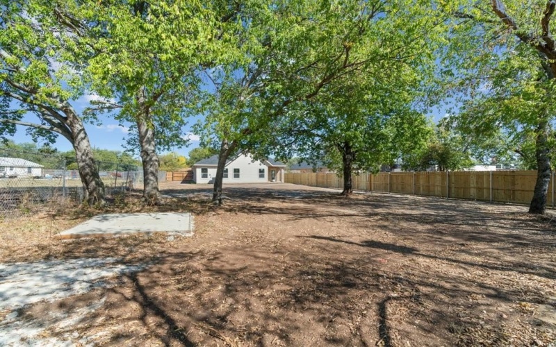 8811 Silver Creek Road, White Settlement, TX 76108, 4 Bedrooms Bedrooms, ,2 BathroomsBathrooms,Residential,For Sale,8811 Silver Creek Road,0,21093126
