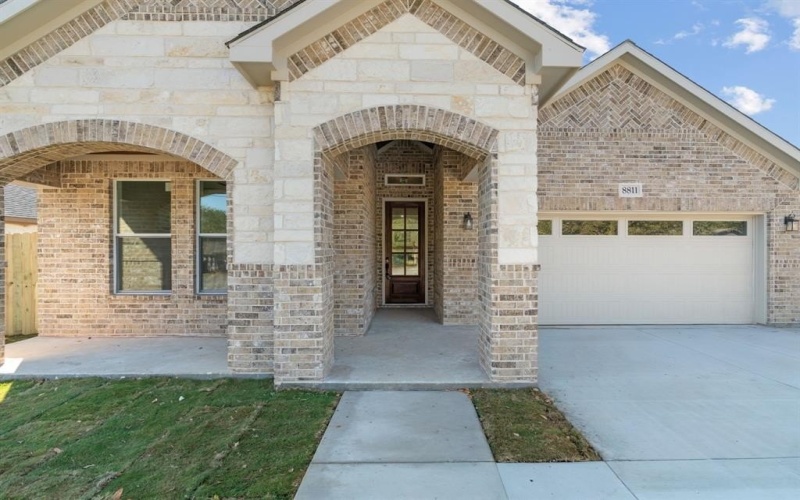 8811 Silver Creek Road, White Settlement, TX 76108, 4 Bedrooms Bedrooms, ,2 BathroomsBathrooms,Residential,For Sale,8811 Silver Creek Road,0,21093126