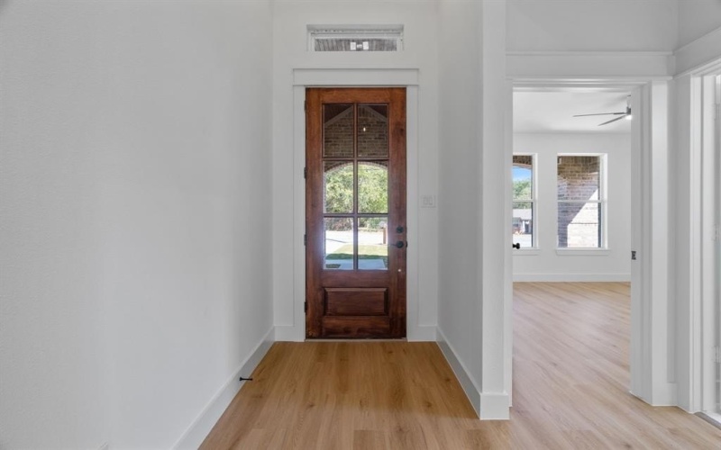 8811 Silver Creek Road, White Settlement, TX 76108, 4 Bedrooms Bedrooms, ,2 BathroomsBathrooms,Residential,For Sale,8811 Silver Creek Road,0,21093126