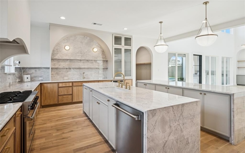 3341 Dothan Lane, Dallas, TX 75229, 5 Habitaciones Habitaciones , ,6 BañosBaños,Residential,En Venta,3341 Dothan Lane,0,21093163