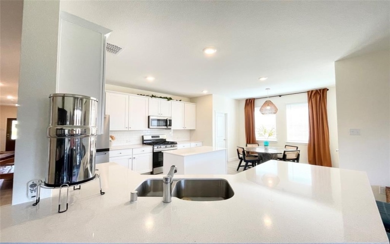 304 Texas Trail, Justin, TX 76247, 4 Bedrooms Bedrooms, ,2 BathroomsBathrooms,Residential,For Sale,304 Texas Trail,0,21093279