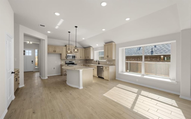 517 Waterford Park Boulevard, Weatherford, TX 76087, 3 Bedrooms Bedrooms, ,2 BathroomsBathrooms,Residential,For Sale,517 Waterford Park Boulevard,0,21093342