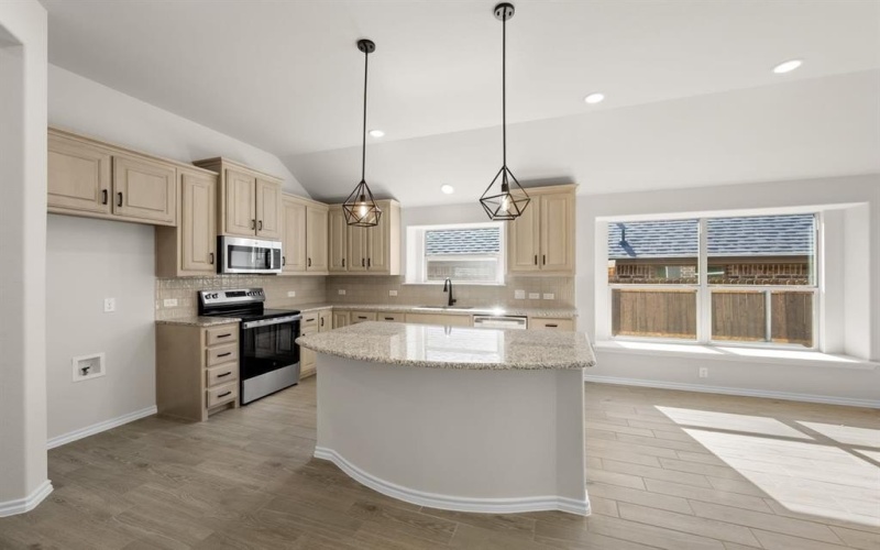 517 Waterford Park Boulevard, Weatherford, TX 76087, 3 Bedrooms Bedrooms, ,2 BathroomsBathrooms,Residential,For Sale,517 Waterford Park Boulevard,0,21093342