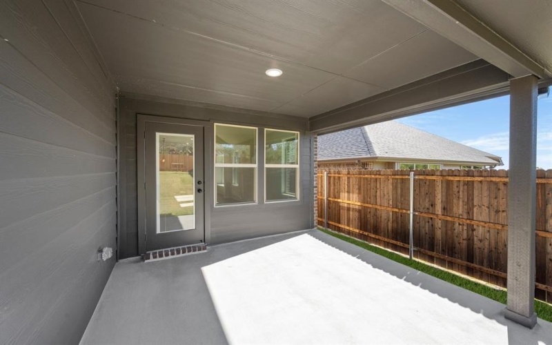 517 Waterford Park Boulevard, Weatherford, TX 76087, 3 Bedrooms Bedrooms, ,2 BathroomsBathrooms,Residential,For Sale,517 Waterford Park Boulevard,0,21093342