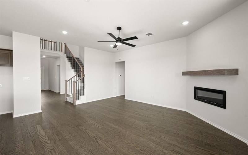 516 Waterford Park Boulevard, Weatherford, TX 76087, 4 Bedrooms Bedrooms, ,3 BathroomsBathrooms,Residential,For Sale,516 Waterford Park Boulevard,0,21093434