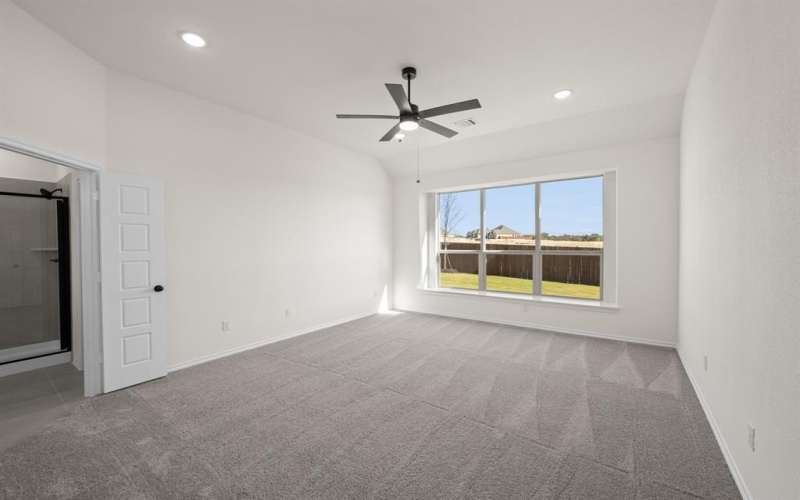 520 Waterford Park Boulevard, Weatherford, TX 76087, 5 Bedrooms Bedrooms, ,3 BathroomsBathrooms,Residential,For Sale,520 Waterford Park Boulevard,0,21093440