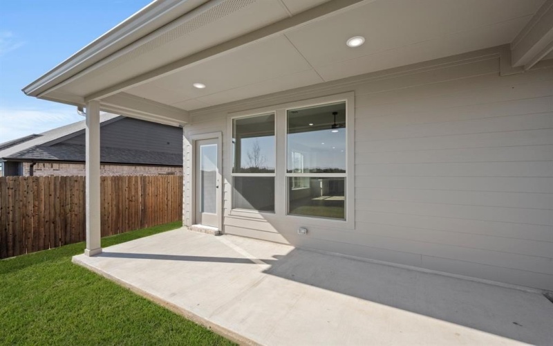 520 Waterford Park Boulevard, Weatherford, TX 76087, 5 Bedrooms Bedrooms, ,3 BathroomsBathrooms,Residential,For Sale,520 Waterford Park Boulevard,0,21093440