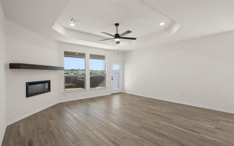 520 Waterford Park Boulevard, Weatherford, TX 76087, 5 Bedrooms Bedrooms, ,3 BathroomsBathrooms,Residential,For Sale,520 Waterford Park Boulevard,0,21093440