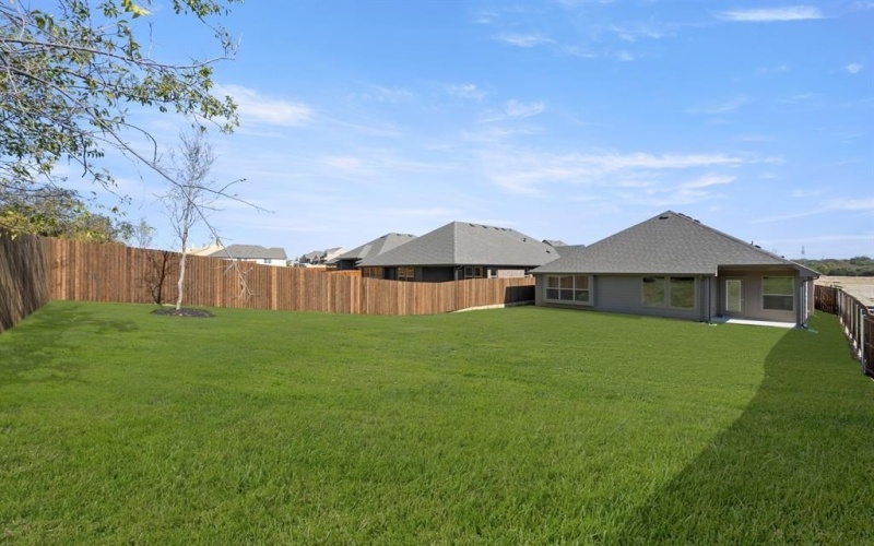 513 Waterford Park Boulevard, Weatherford, TX 76087, 4 Bedrooms Bedrooms, ,2 BathroomsBathrooms,Residential,For Sale,513 Waterford Park Boulevard,0,21093488