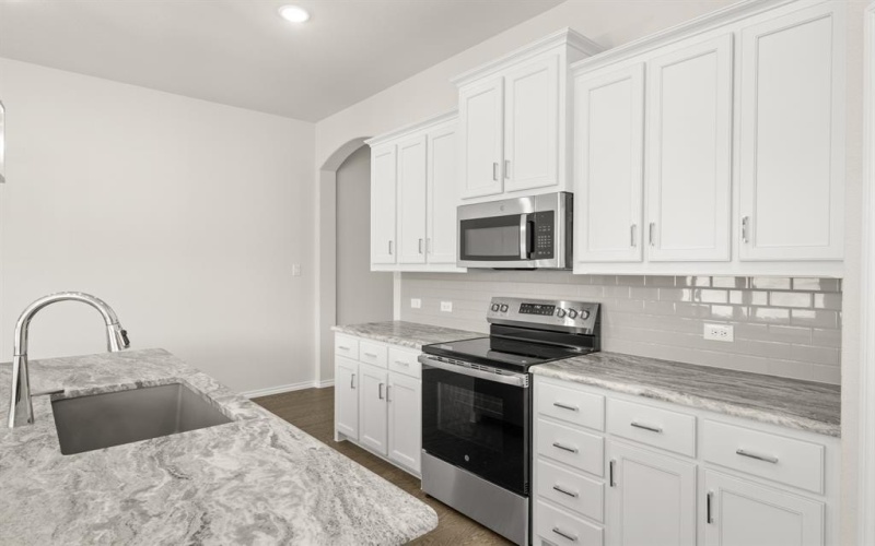 513 Waterford Park Boulevard, Weatherford, TX 76087, 4 Bedrooms Bedrooms, ,2 BathroomsBathrooms,Residential,For Sale,513 Waterford Park Boulevard,0,21093488