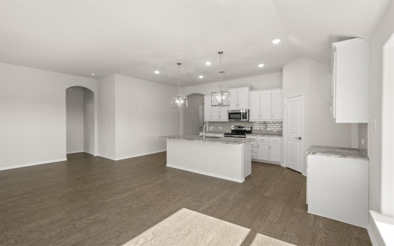 513 Waterford Park Boulevard, Weatherford, TX 76087, 4 Bedrooms Bedrooms, ,2 BathroomsBathrooms,Residential,For Sale,513 Waterford Park Boulevard,0,21093488