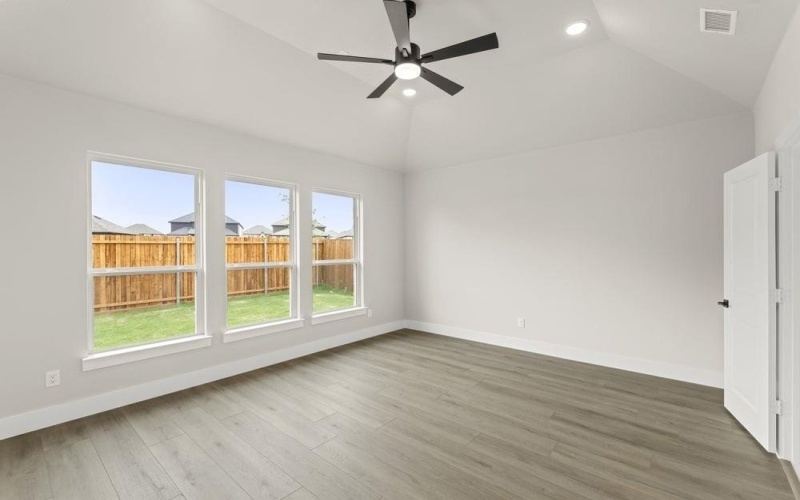 13728 Riola Drive, Little Elm, TX 75068, 5 Habitaciones Habitaciones , ,3 BañosBaños,Residential,En Venta,13728 Riola Drive,0,21093564