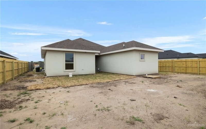 5000 Duke Avenue, McAllen, TX 78504, 4 Bedrooms Bedrooms, ,2 BathroomsBathrooms,Residential,For Sale,5000 Duke Avenue,462154
