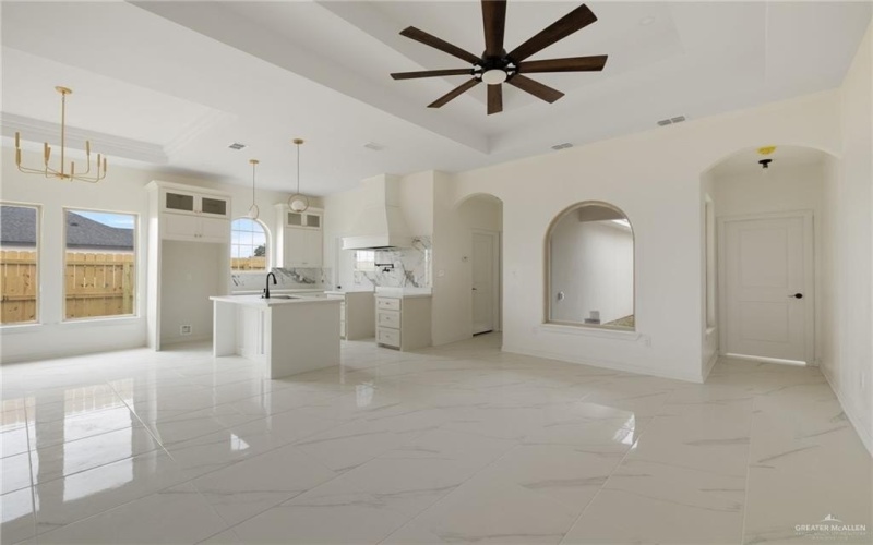 5000 Duke Avenue, McAllen, TX 78504, 4 Bedrooms Bedrooms, ,2 BathroomsBathrooms,Residential,For Sale,5000 Duke Avenue,462154