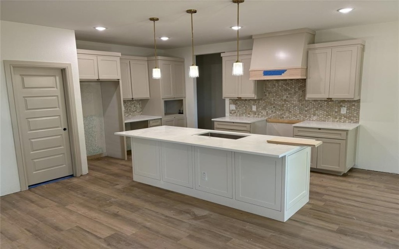 5812 Belaire Circle, Granbury, TX 76048, 3 Bedrooms Bedrooms, ,2 BathroomsBathrooms,Residential,For Sale,5812 Belaire Circle,0,21093780