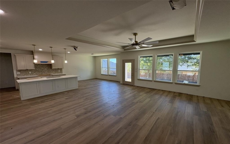 5812 Belaire Circle, Granbury, TX 76048, 3 Bedrooms Bedrooms, ,2 BathroomsBathrooms,Residential,For Sale,5812 Belaire Circle,0,21093780